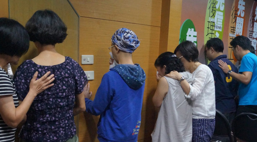 感謝神的大能降臨月朔醫治禱告會