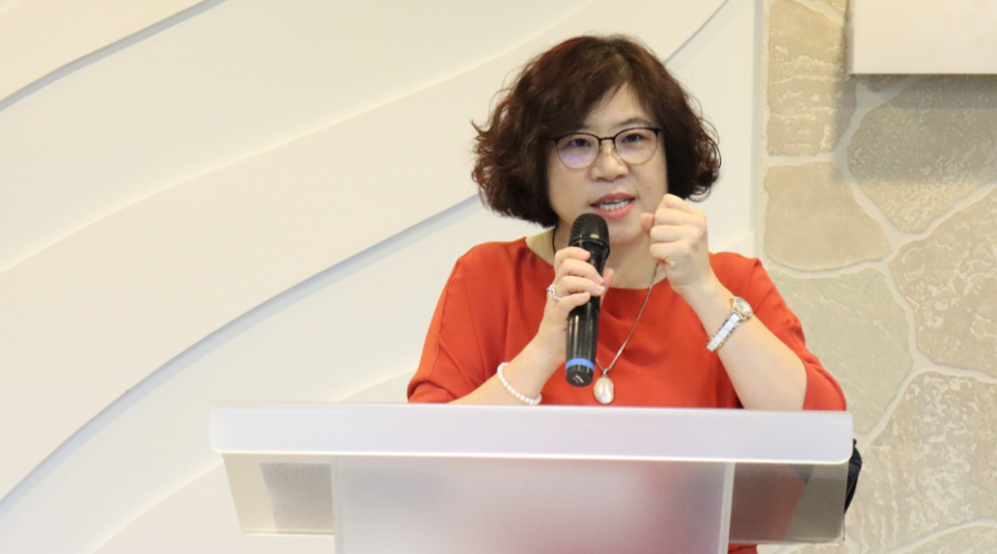 神為我們爭戰 / 江一葦牧師