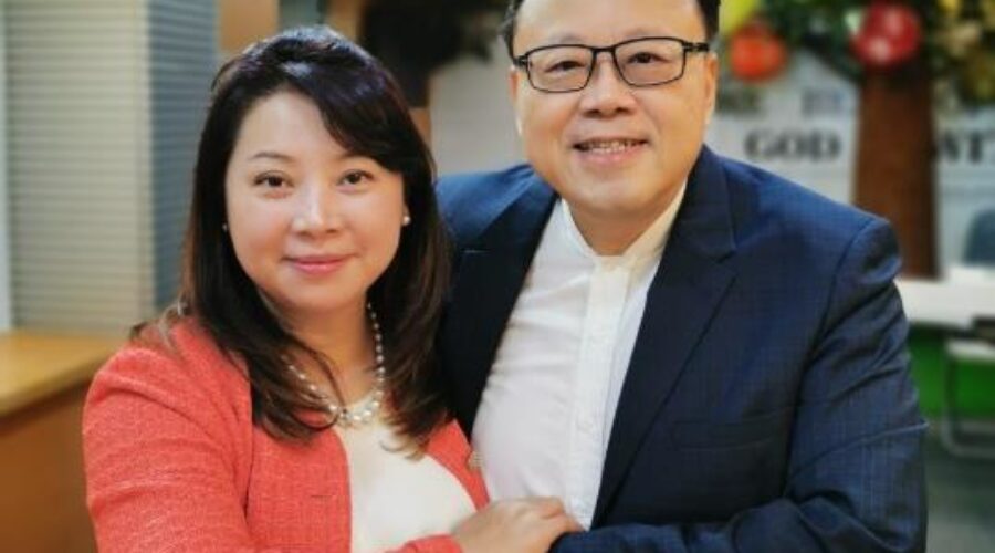 《神的名在全地何其美》