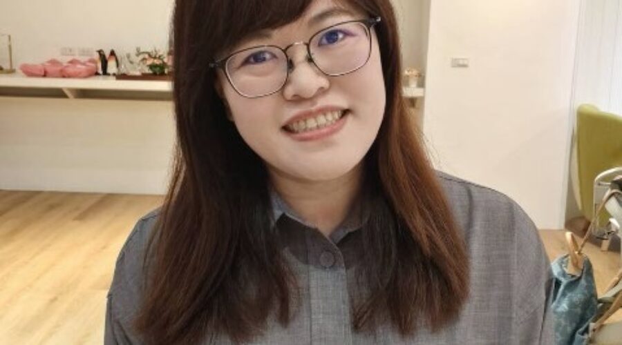 兩代同行服事神